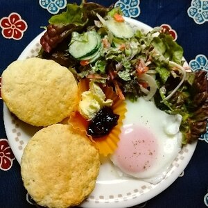 朝食に(^^)ケンタッキー風さくさくビスケット♪